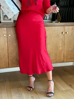Europa Luxe Sheen Skirt (Haute Red) by Z Supply