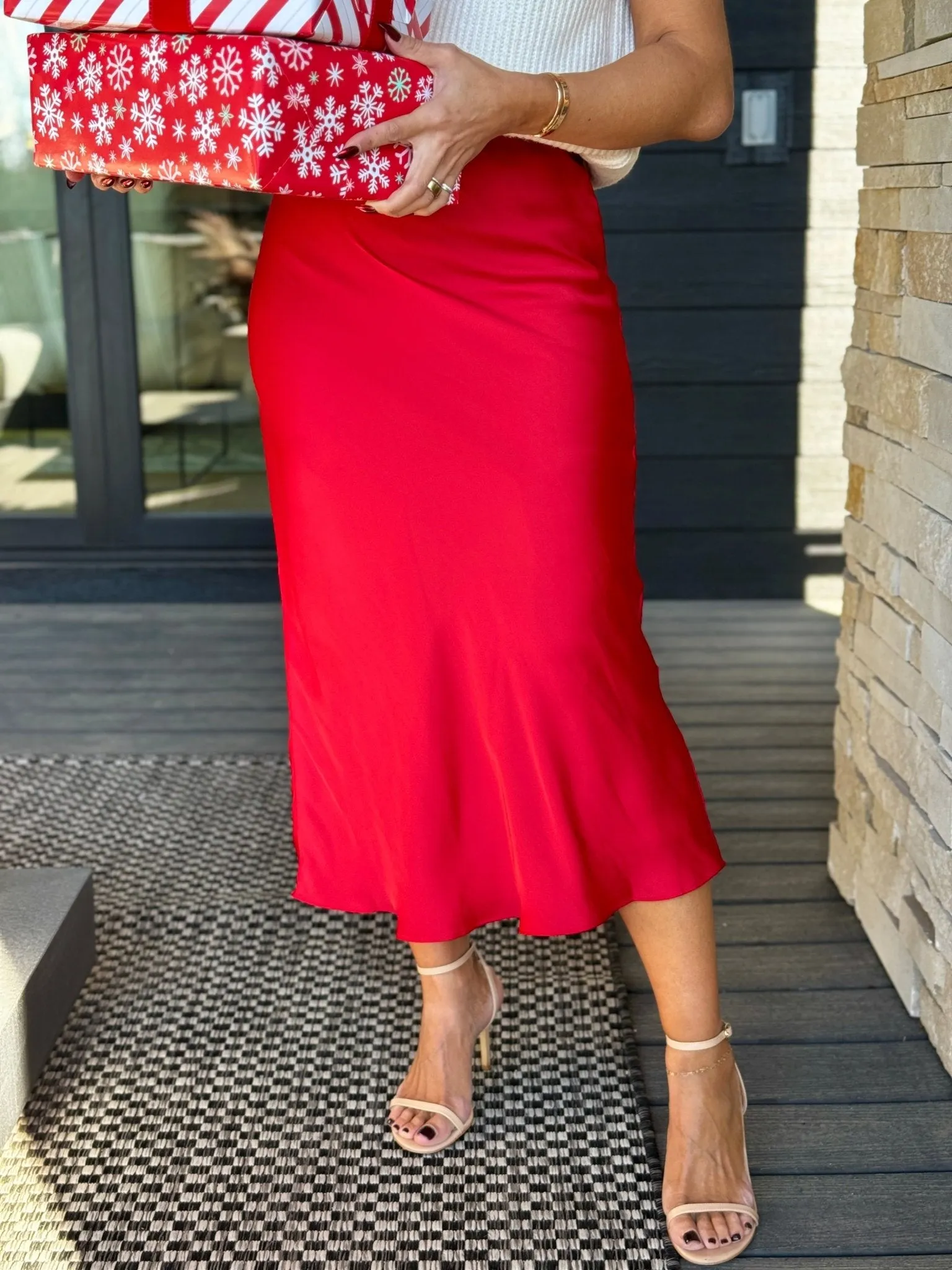 Europa Luxe Sheen Skirt (Haute Red) by Z Supply