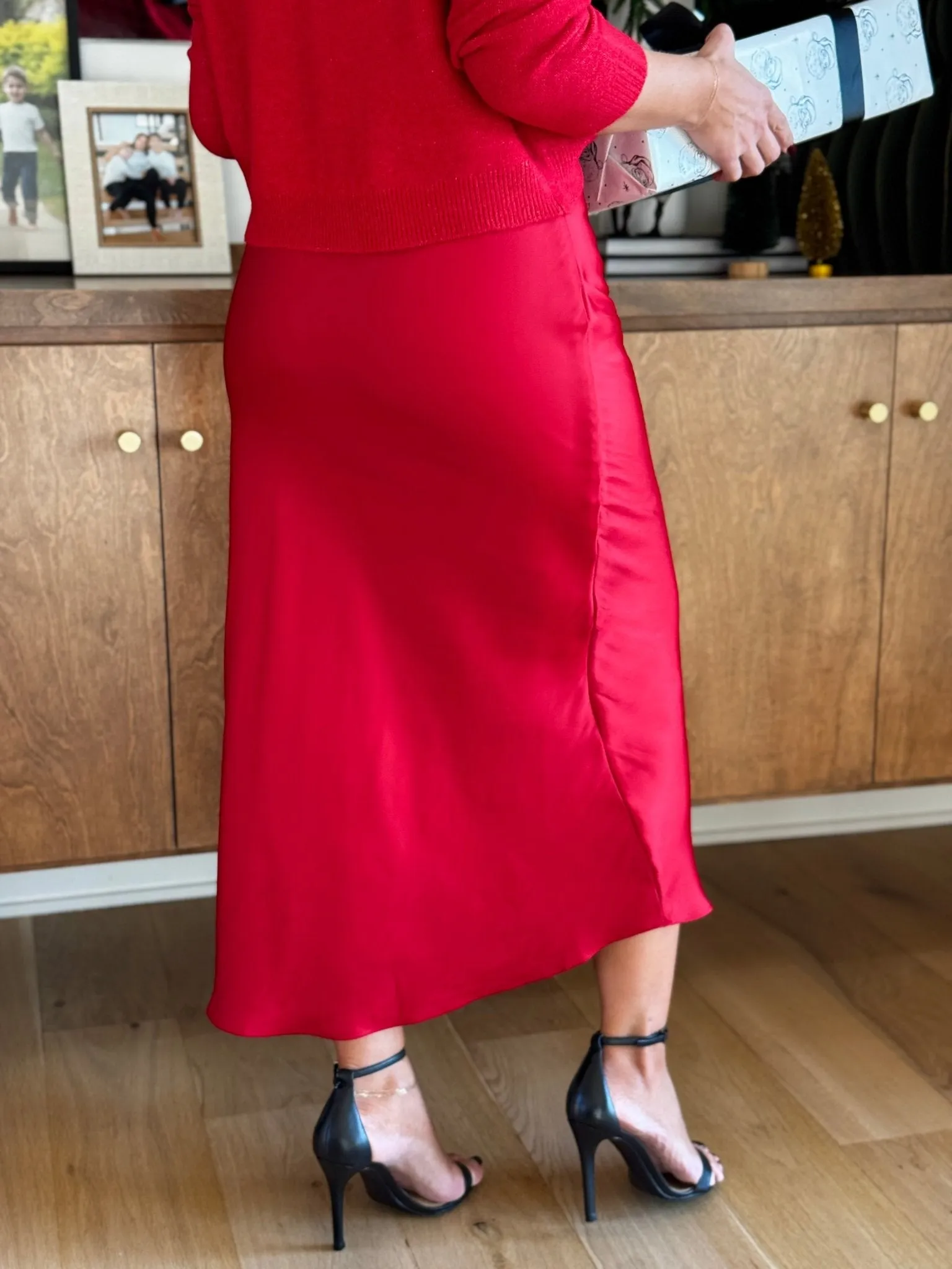 Europa Luxe Sheen Skirt (Haute Red) by Z Supply